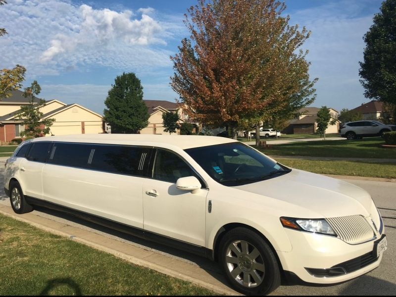 Limo Service to and from Downtown