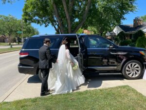 Full Size SUV For wedding transfer