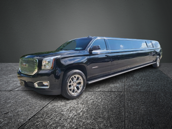 Luxury black chauffeur limo service Villa Park IL